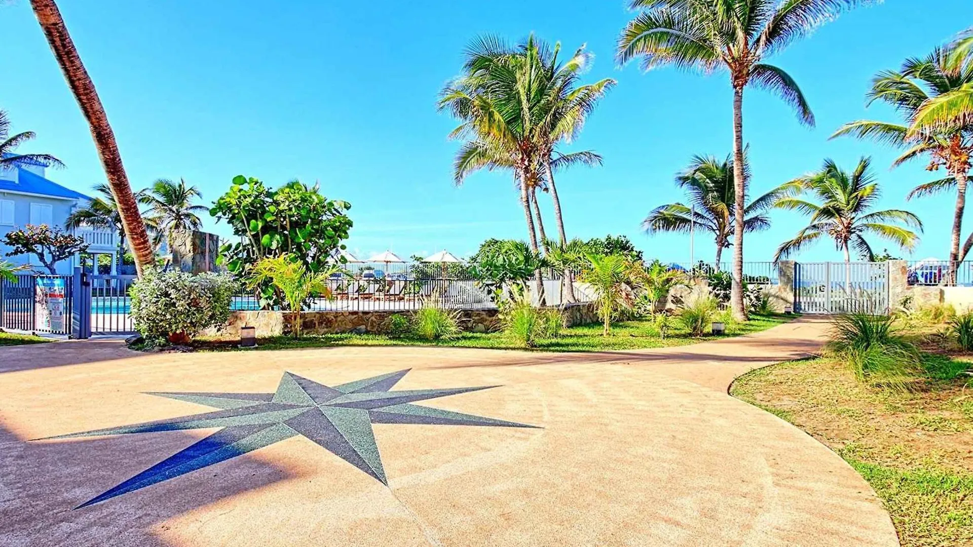Duplex 2 Chambres Baie Orientale, Piscine, Clim, Wifi - Fr-1-734-41 0*, Orient Bay